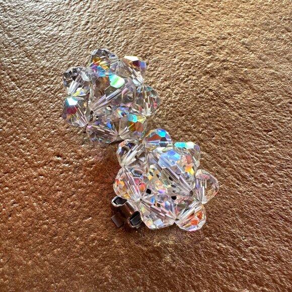 Vintage Aurora Borealis Crystal Bead Cluster Clip-On Earrings Retro Sparkling - Picture 7 of 8